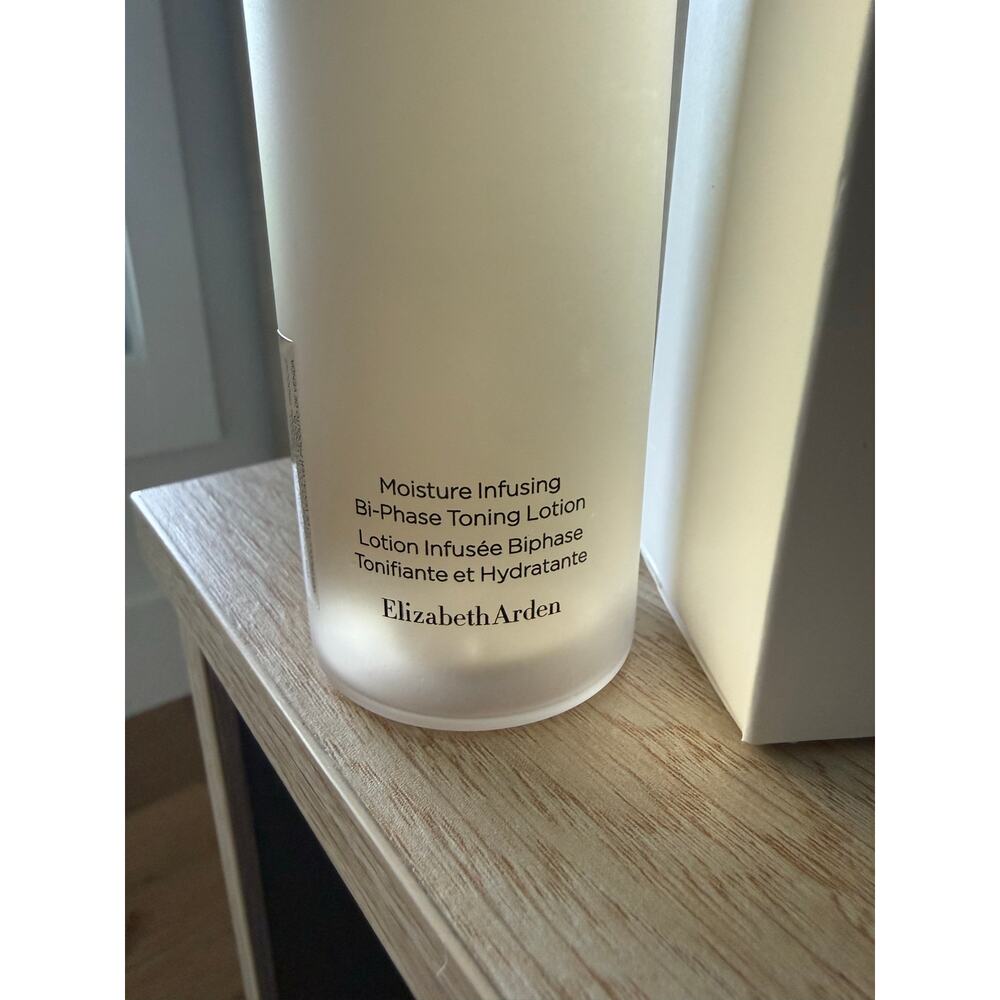 $49 New Elizabeth Arden White Tea Skin Solutions Toning Lotion - 6.7oz - Picture 3 of 7
